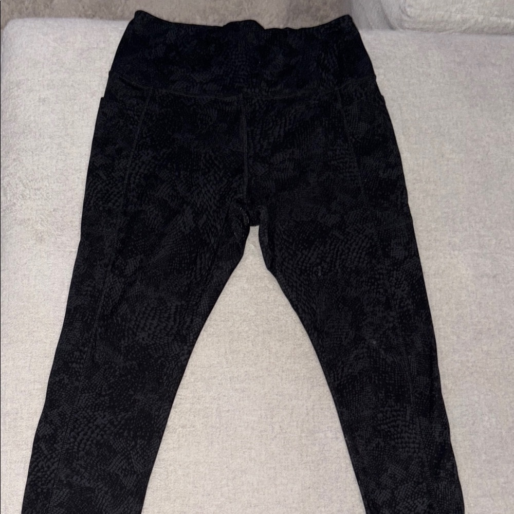 Womens danskin Black Patterned pocket Leggings